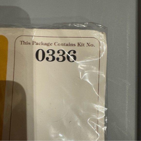 New NOS 1984 The Creative Circle Embroidery Kit # 0336 Jacobean Sampler unopened - Picture 5 of 11